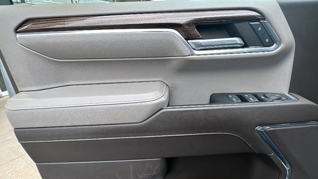 Used 2024 Chevrolet Silverado 1500 LT image 15