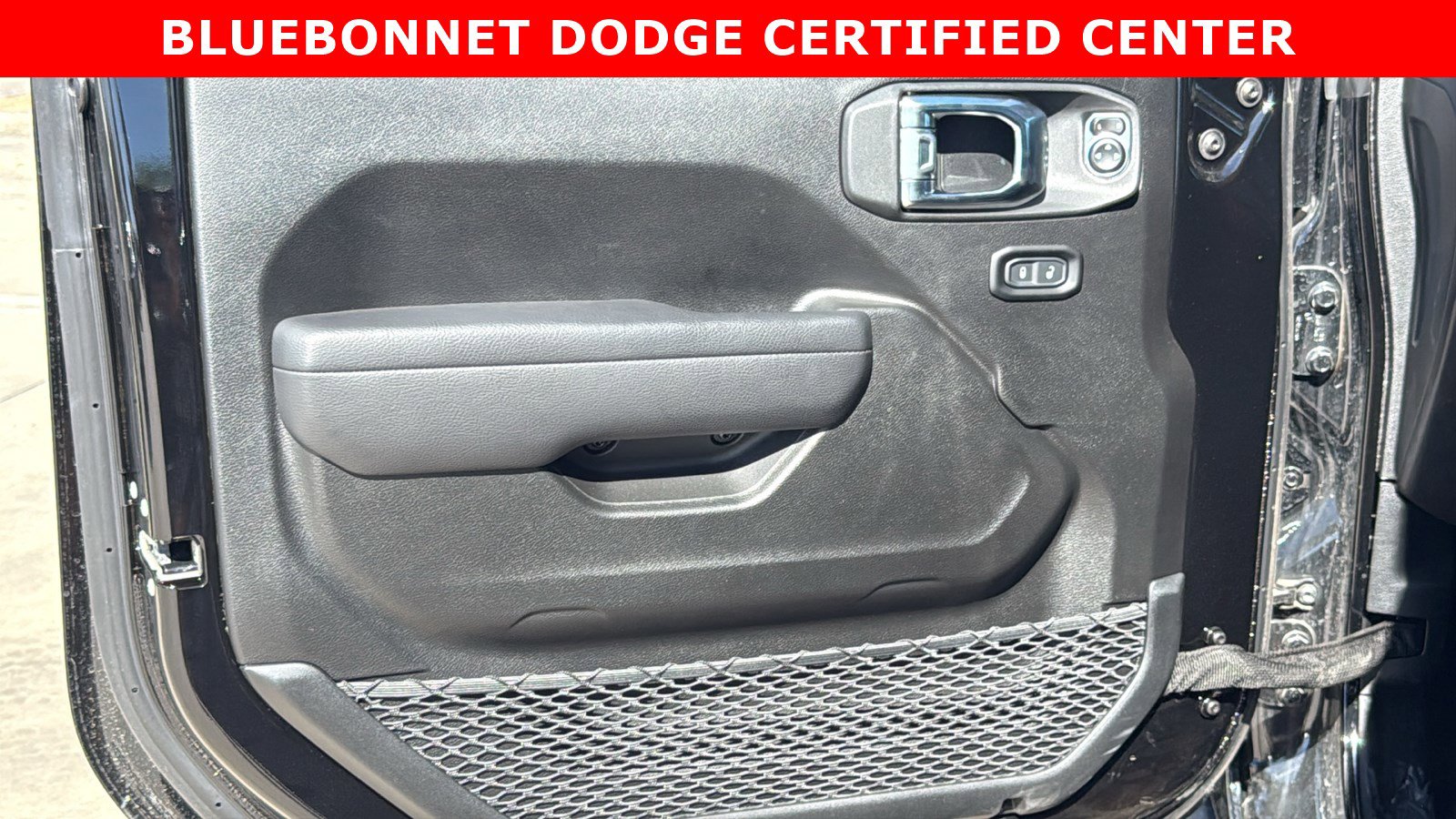 Used 2025 Jeep Gladiator Rubicon image 11