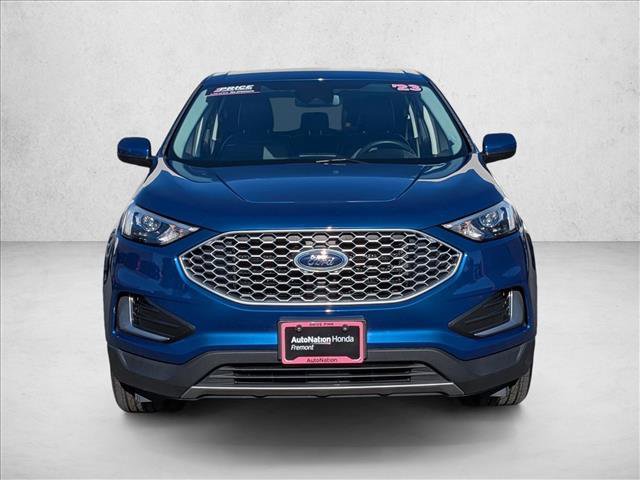 Used 2023 Ford Edge SEL image 2