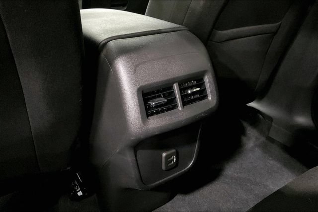 Used 2023 Chevrolet Equinox LT AWD/4WD image 35