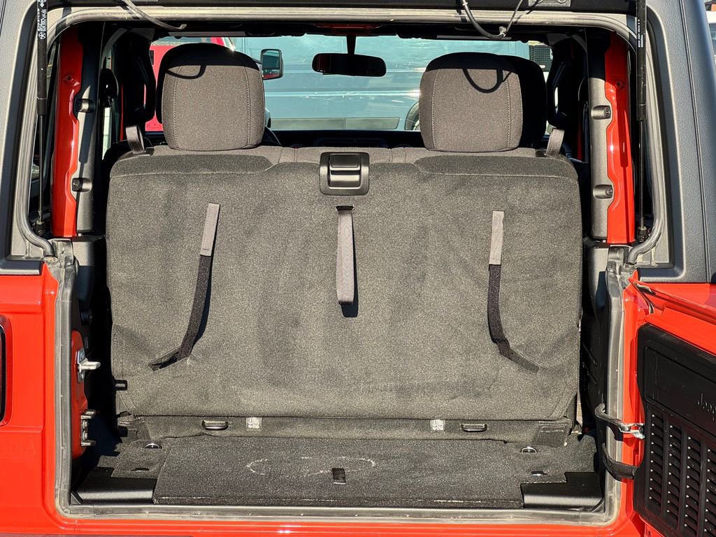 Used 2023 Jeep Wrangler Sport S image 14