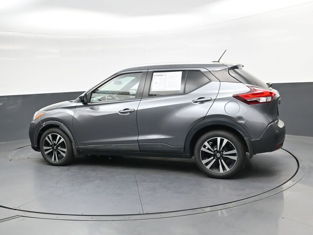 Used 2020 Nissan Kicks SV image 6