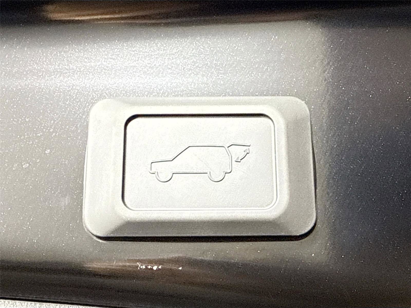 Certified 2025 Toyota RAV4 XLE Premium image 54