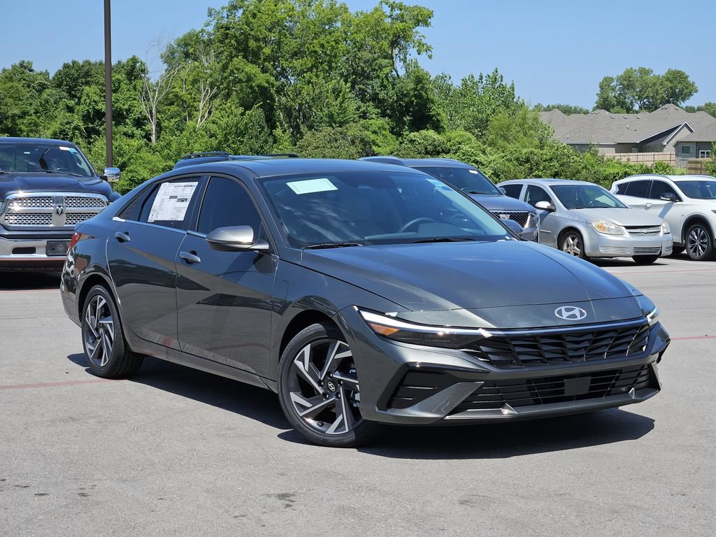 New 2026 Hyundai Elantra Limited