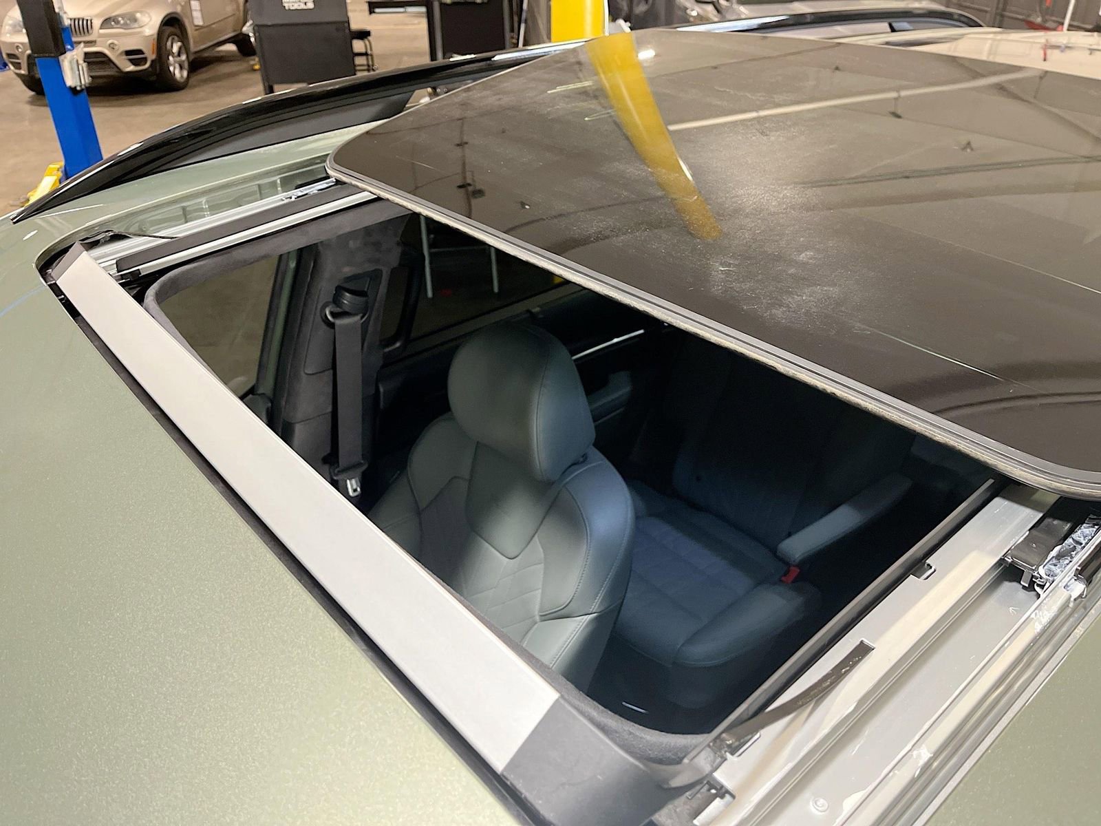 Used 2023 Kia Telluride SX Prestige X-Line image 23