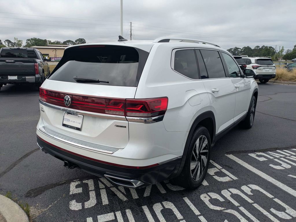 Certified 2024 Volkswagen Atlas SEL AWD/4WD image 5