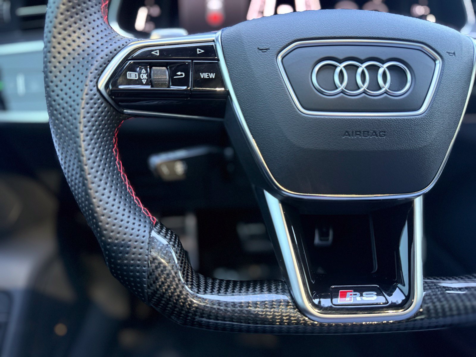 Used 2021 Audi RS 6 w/ Executive Package AWD/4WD image 26