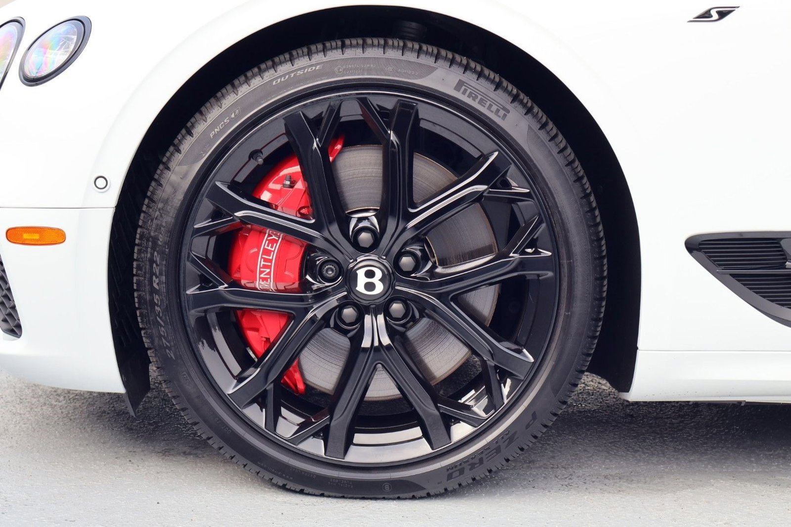 Certified 2024 Bentley Continental GT V8 image 13