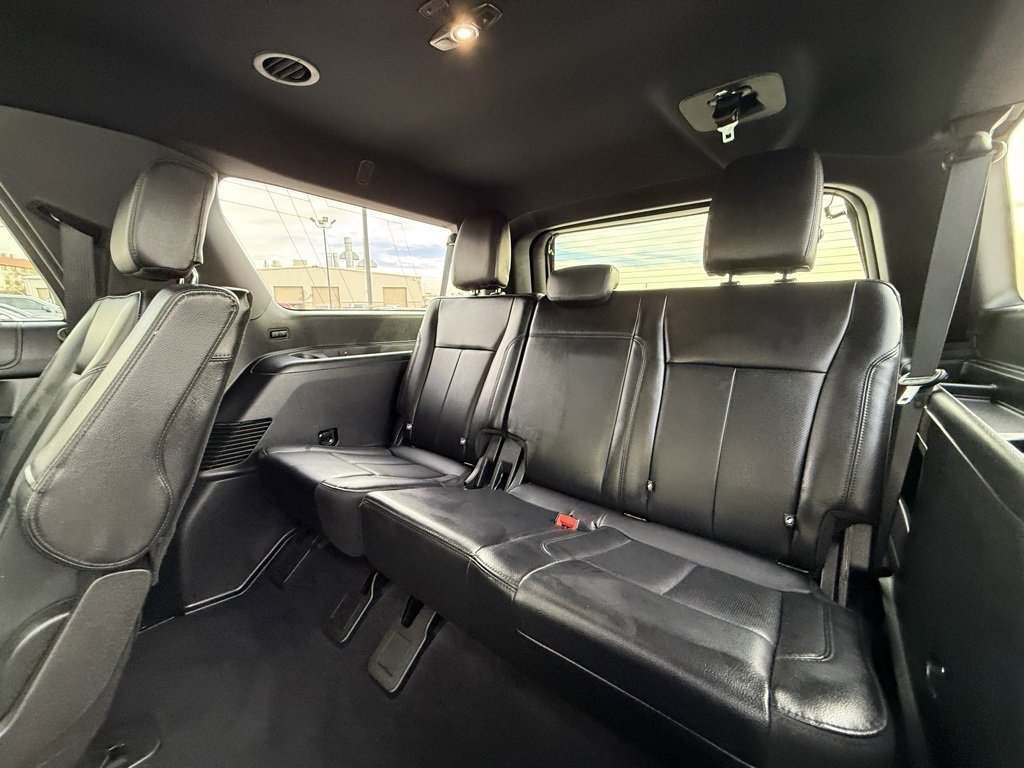 Used 2021 Ford Expedition Max XLT image 7