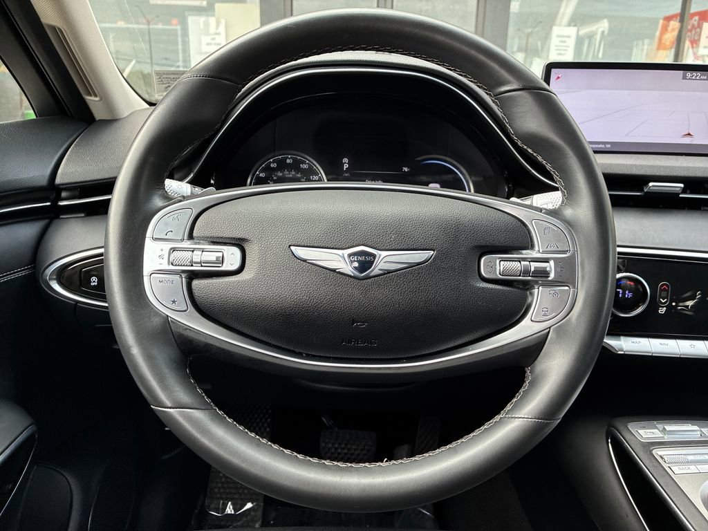 Used 2025 Genesis GV70 2.5T AWD/4WD image 16
