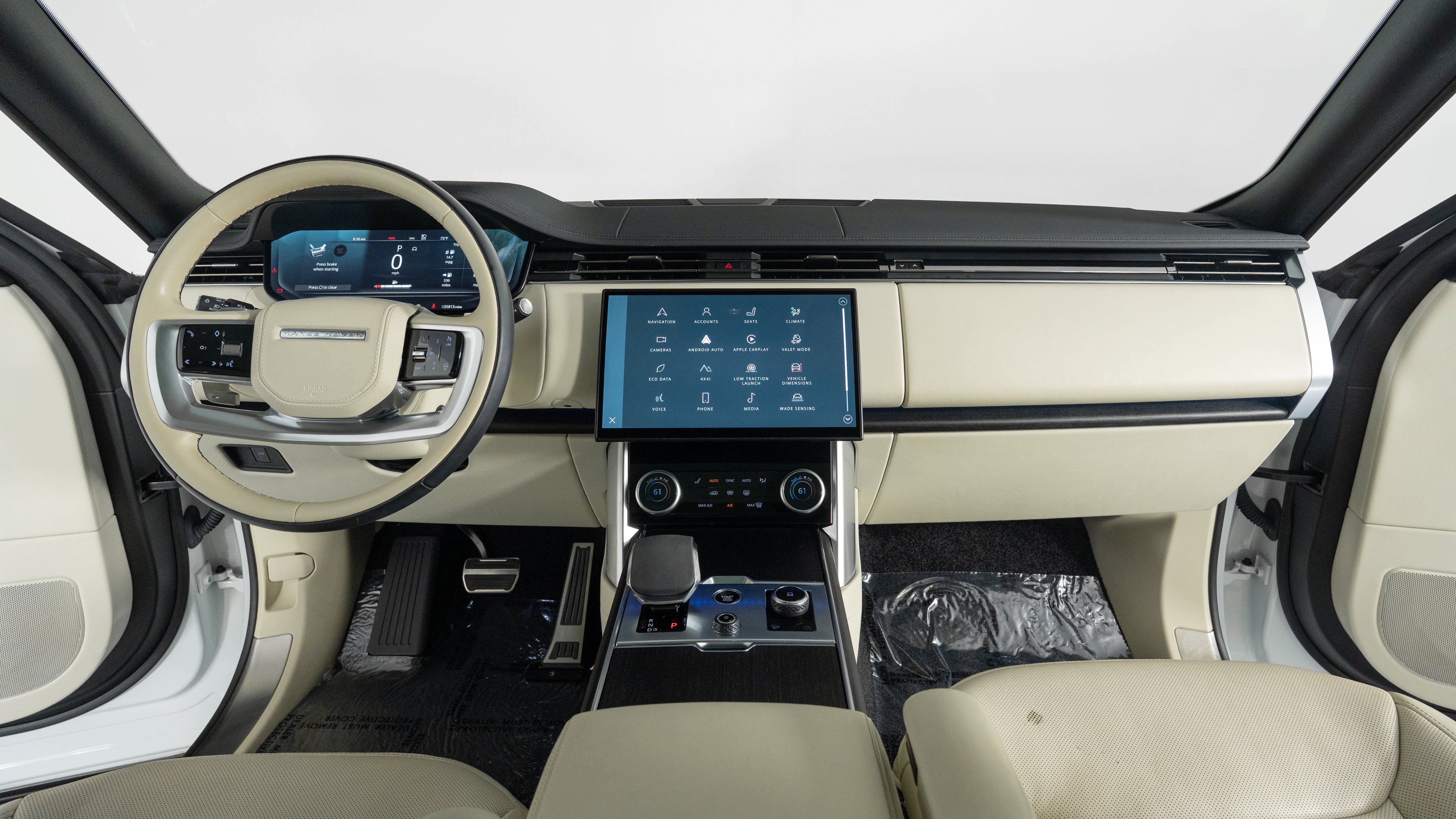 Used 2023 Land Rover Range Rover Long Wheelbase SE AWD/4WD image 34
