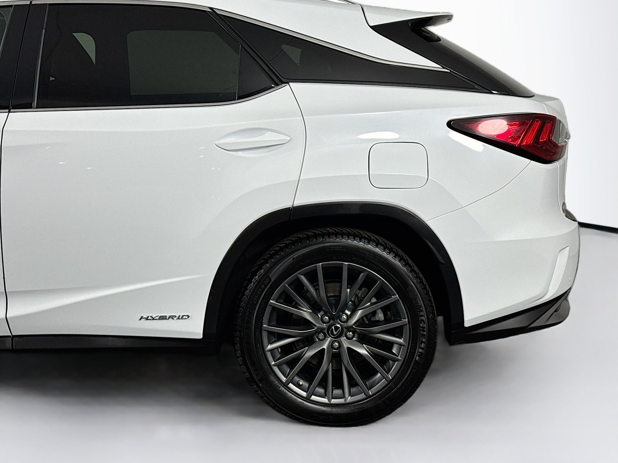 Used 2017 Lexus RX 450h F Sport w/ Cold Weather Package AWD/4WD image 40