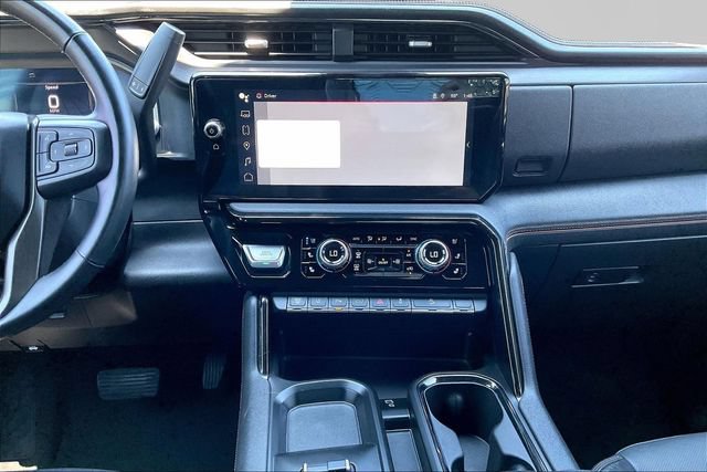 Used 2024 GMC Sierra 2500 AT4 w/ AT4 Premium Plus Package AWD/4WD image 9