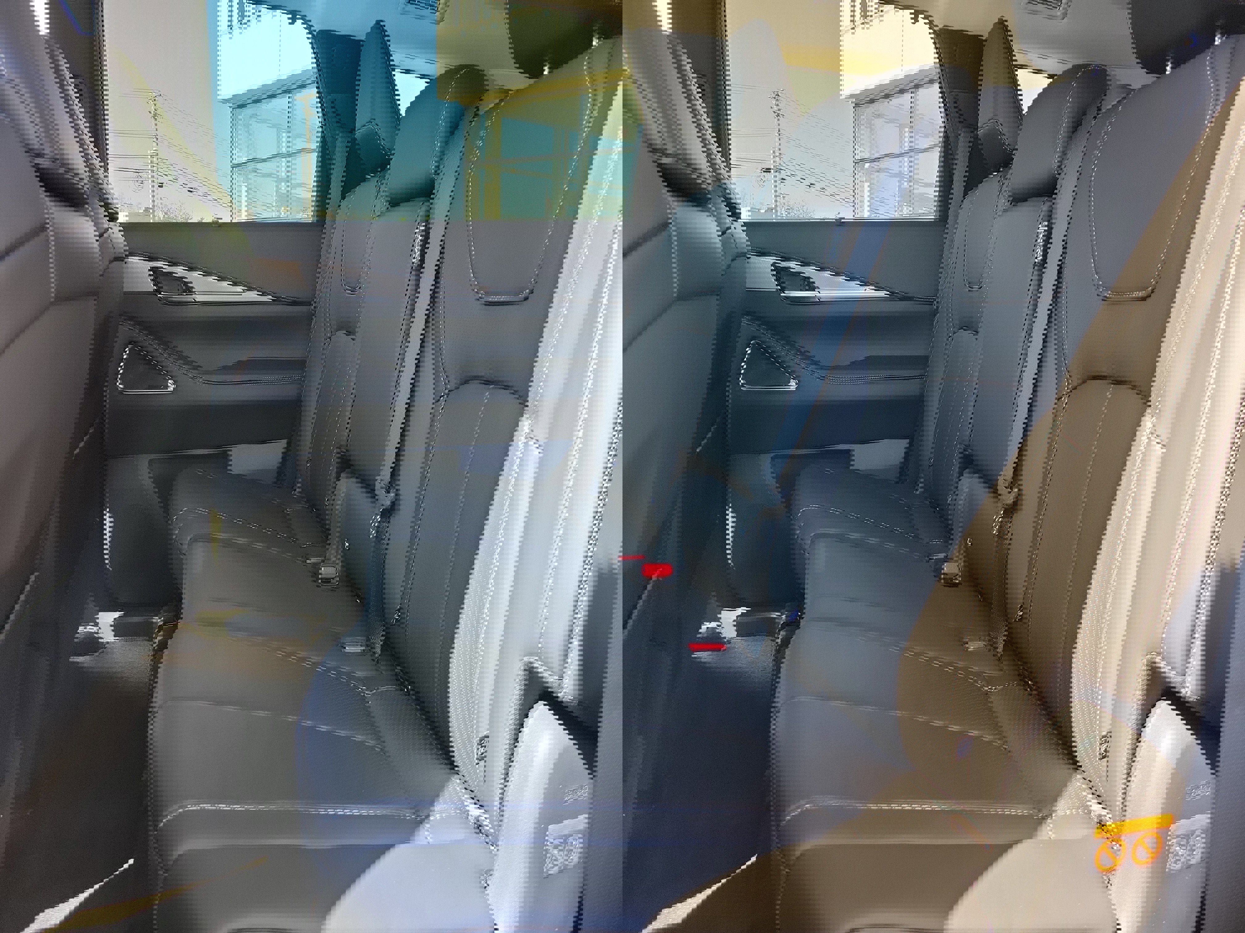 New 2025 INFINITI QX60 Luxe image 28