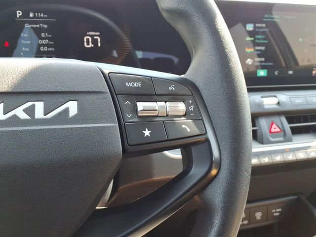 Used 2025 Kia K4 FWD image 22
