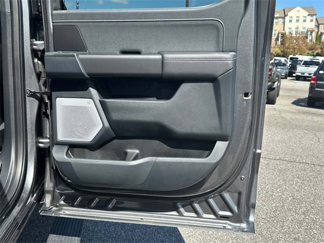New 2025 Ford F150 Lariat w/ Equipment Group 502A High image 18