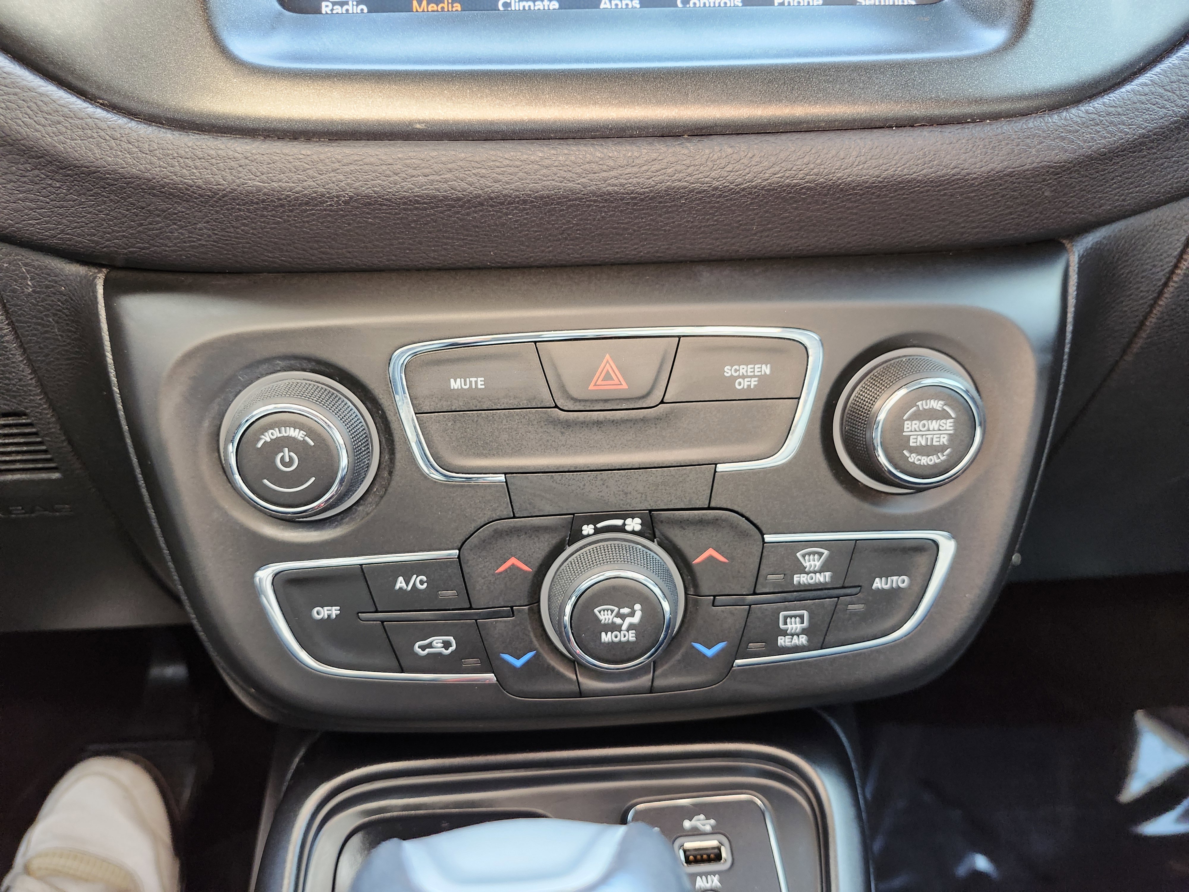 Used 2017 Jeep Compass Trailhawk w/ Leather Interior Group image 31