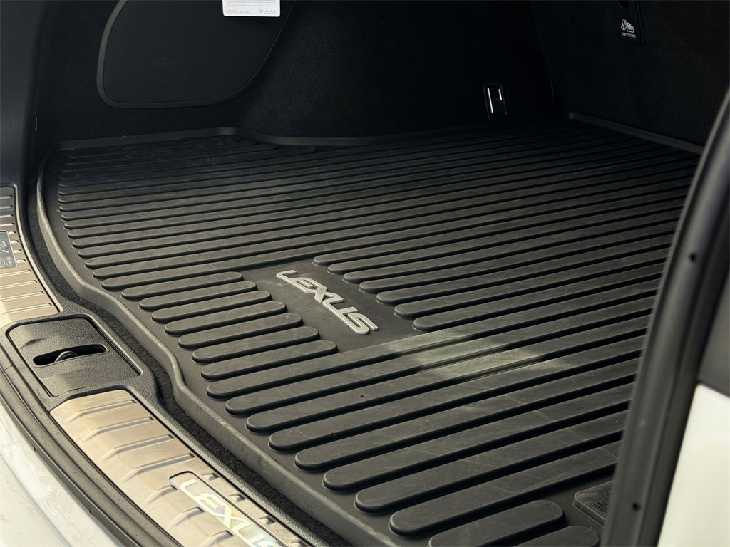 Used 2023 Lexus RX 350 AWD image 32