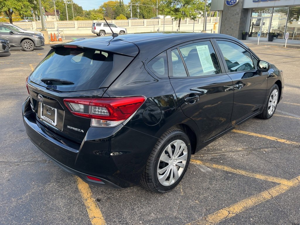 Certified 2022 Subaru Impreza 2.0i image 5