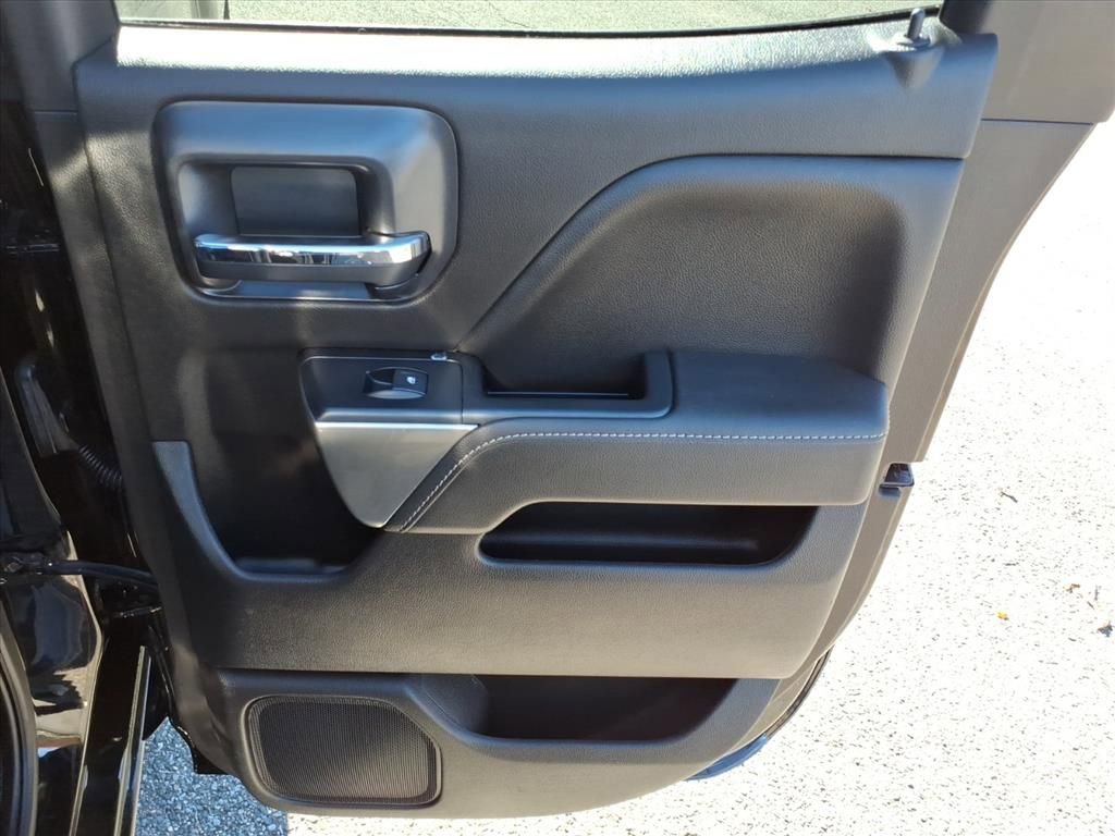 Used 2018 Chevrolet Silverado 1500 LT w/ All Star Edition image 20