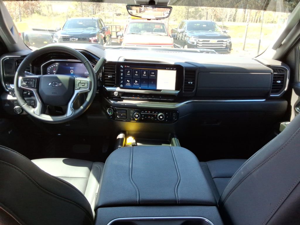 Certified 2024 Chevrolet Silverado 2500 LTZ w/ LTZ Plus Package image 21