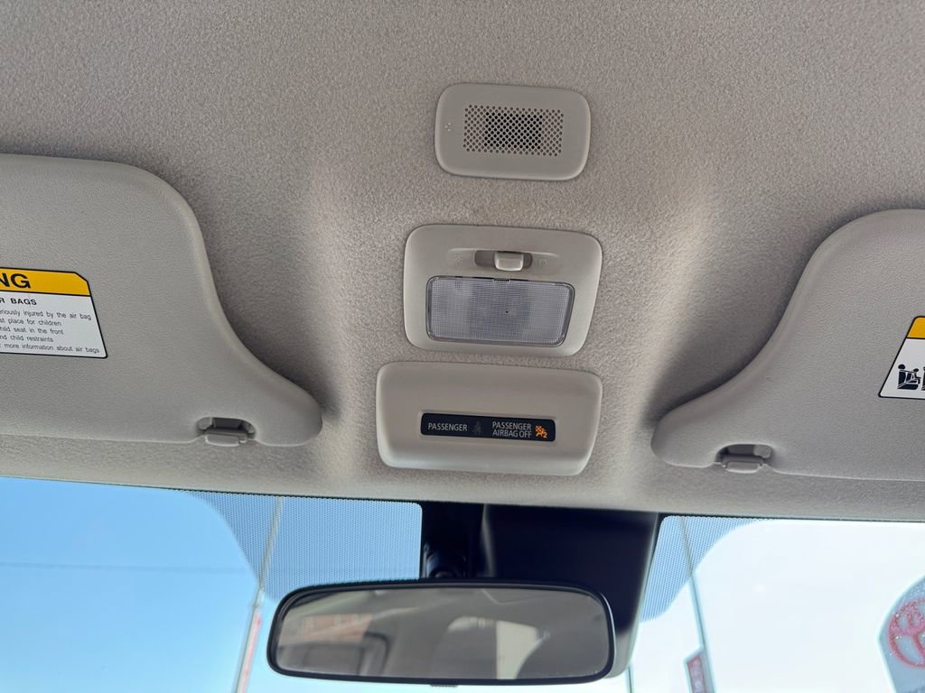 Used 2024 Mitsubishi Mirage ES image 35