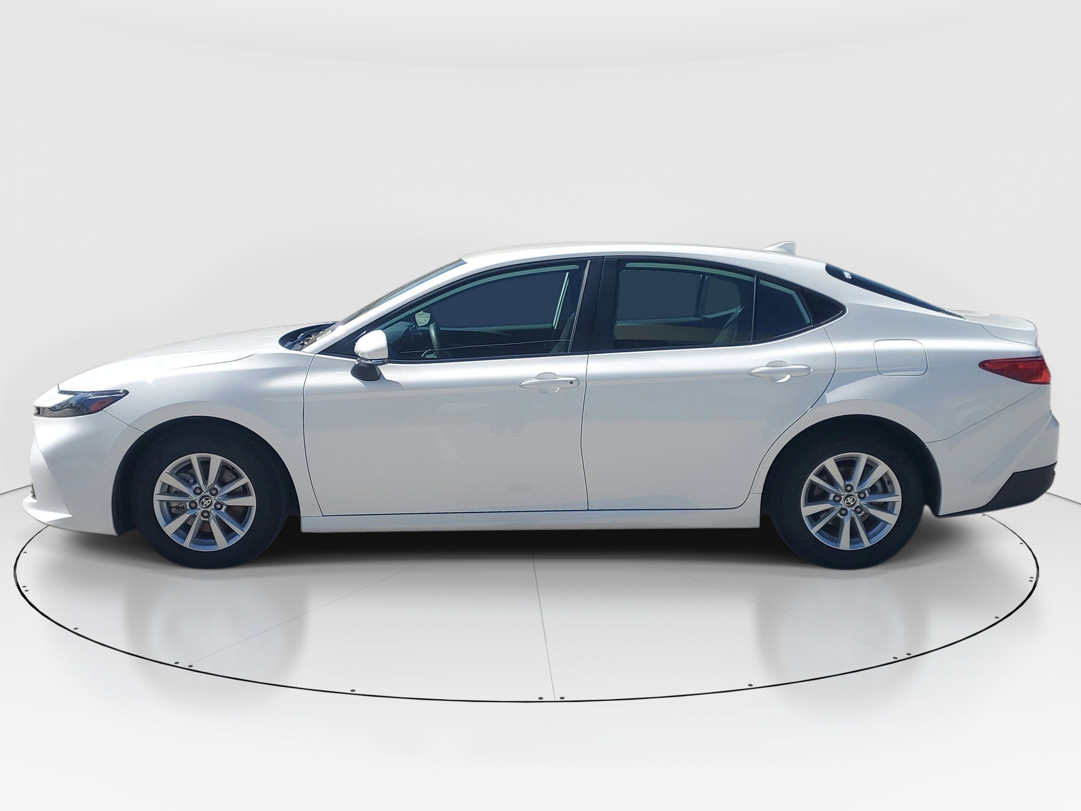 Certified 2025 Toyota Camry LE FWD image 6