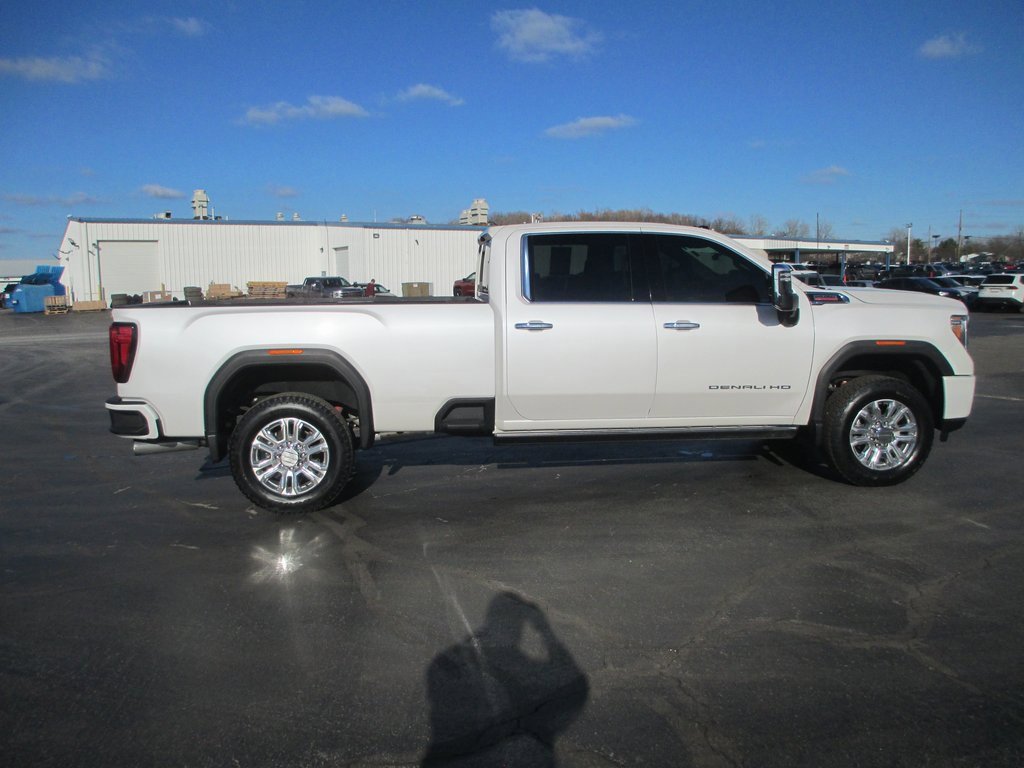 Certified 2023 GMC Sierra 3500 Denali w/ Denali Ultimate Package image 4