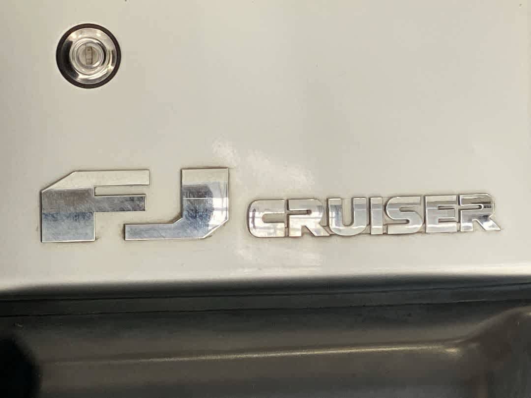 Used 2008 Toyota FJ Cruiser 4WD image 12
