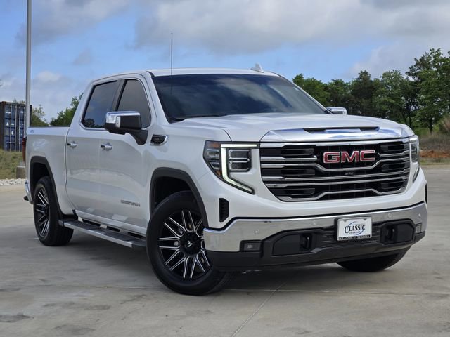 Used 2022 GMC Sierra 1500 SLT w/ SLT Premium Plus Package AWD/4WD image 1