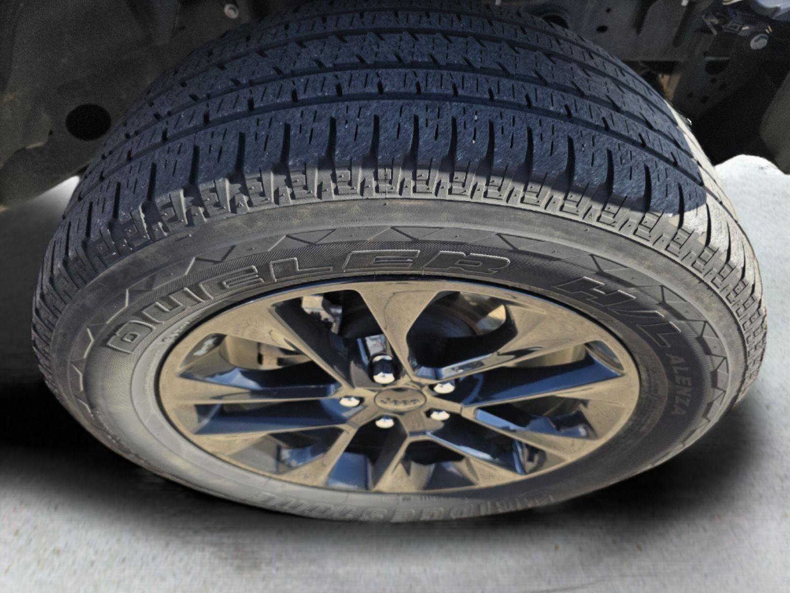 Used 2021 Jeep Wrangler Unlimited Sahara w/ Cold Weather Group image 38