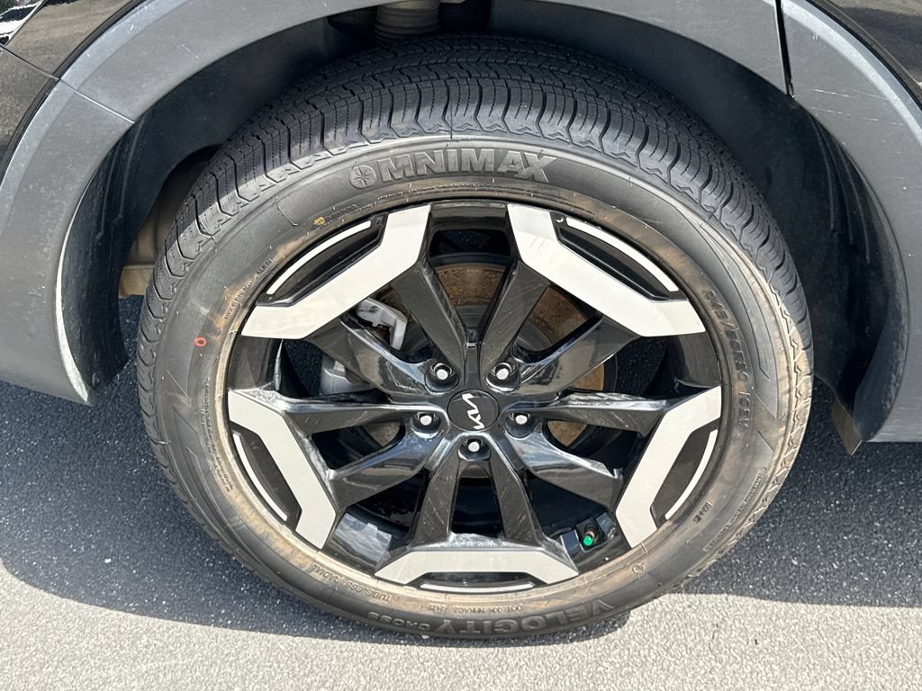 Used 2024 Kia Telluride S w/ S Sunroof Package FWD image 17