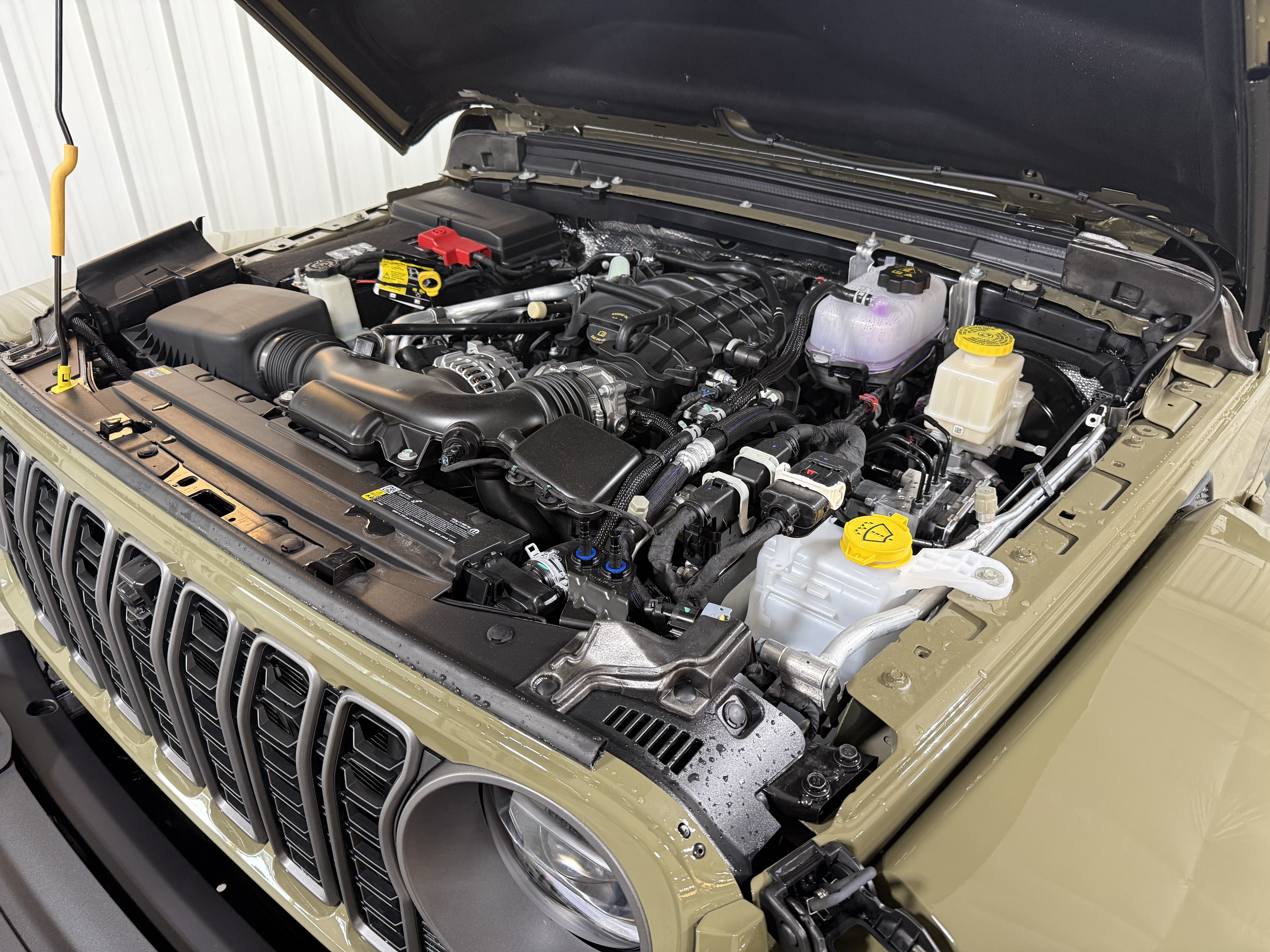 New 2026 Jeep Gladiator Mojave AWD/4WD image 16