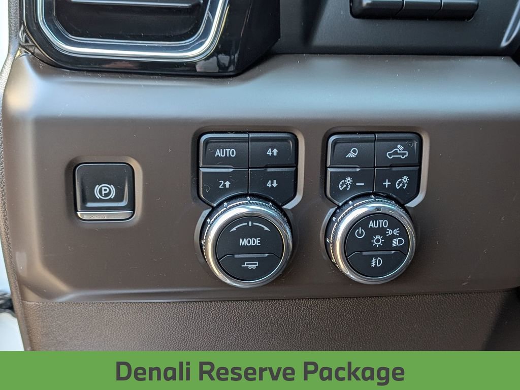 Used 2024 GMC Sierra 1500 Denali w/ Denali Reserve Package image 9