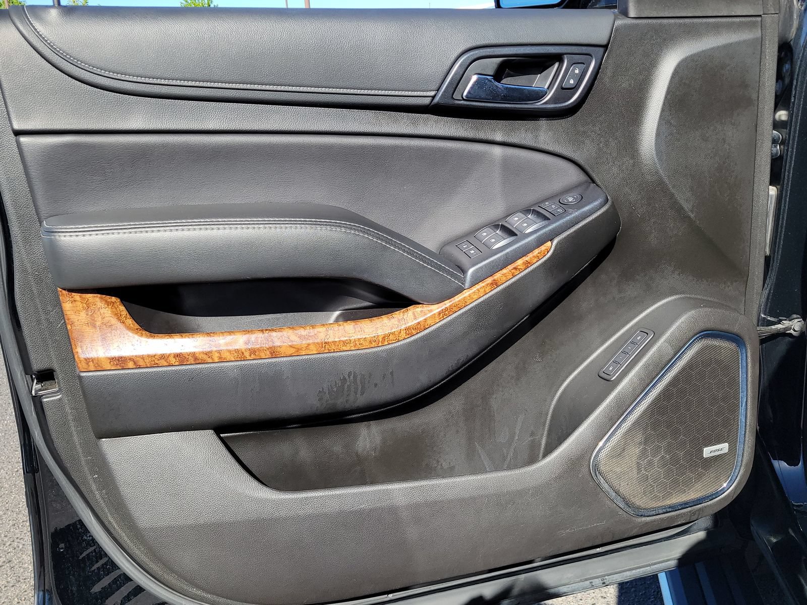 Used 2019 Chevrolet Tahoe Premier AWD/4WD image 7