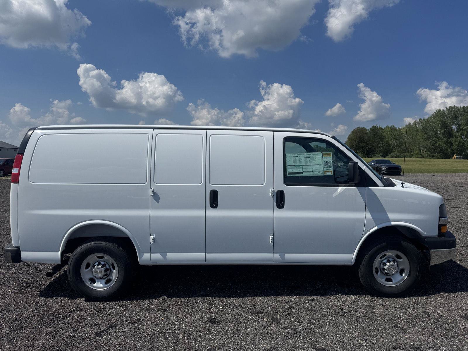 New 2026 Chevrolet Express 2500 w/ Driver Convenience Package RWD image 5