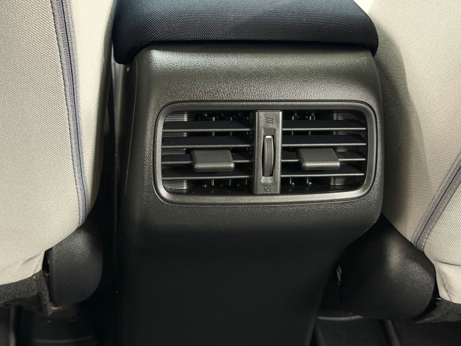 Used 2016 Honda CR-V SE image 21