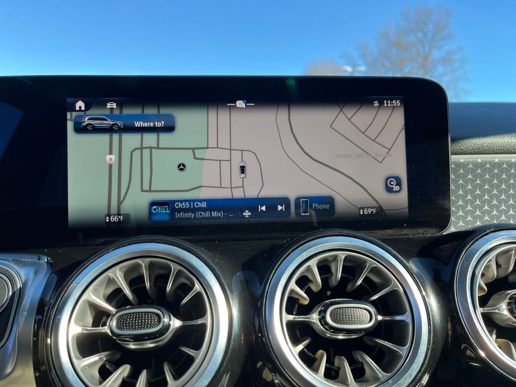 Certified 2025 Mercedes-Benz GLB 250 4MATIC image 23