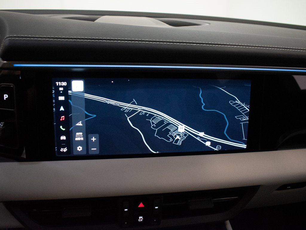 Certified 2025 Porsche Macan 4 Electric image 28