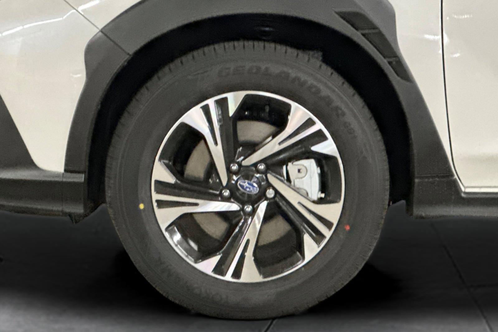 New 2025 Subaru Crosstrek 2.5i Premium image 32