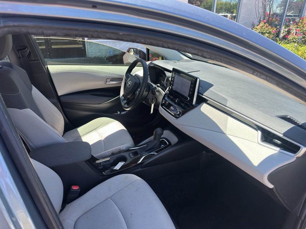 Used 2020 Toyota Corolla LE FWD image 11