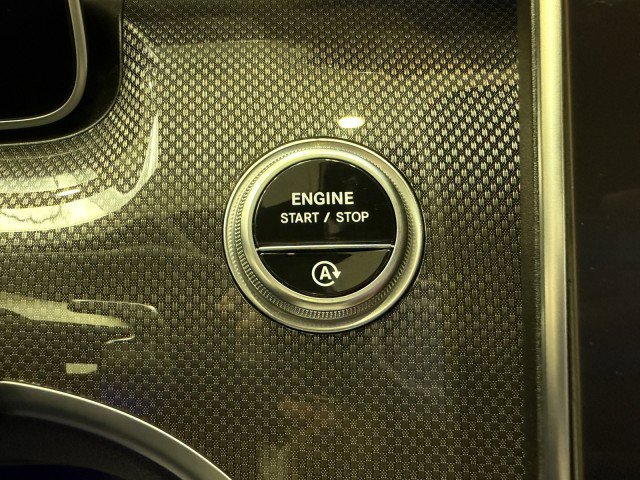 Certified 2025 Mercedes-Benz C 43 AMG 4MATIC Sedan image 24
