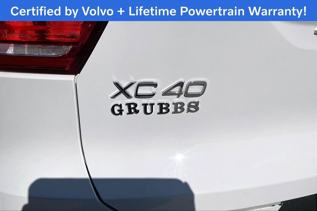 Used 2020 Volvo XC40 T5 Momentum w/ Protection Package Premier image 42