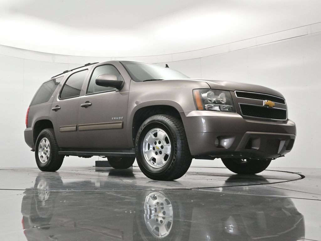 Used 2013 Chevrolet Tahoe LT RWD image 40
