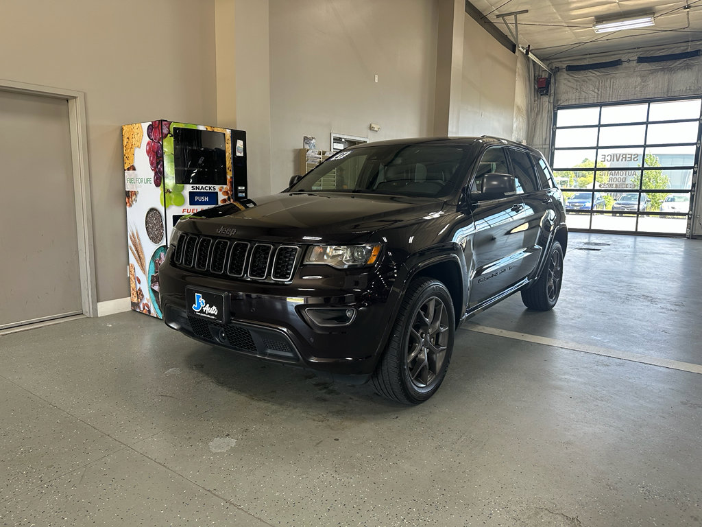 Used 2021 Jeep Grand Cherokee Limited w/ Quick Order Package 28K 80th AWD/4WD image 2