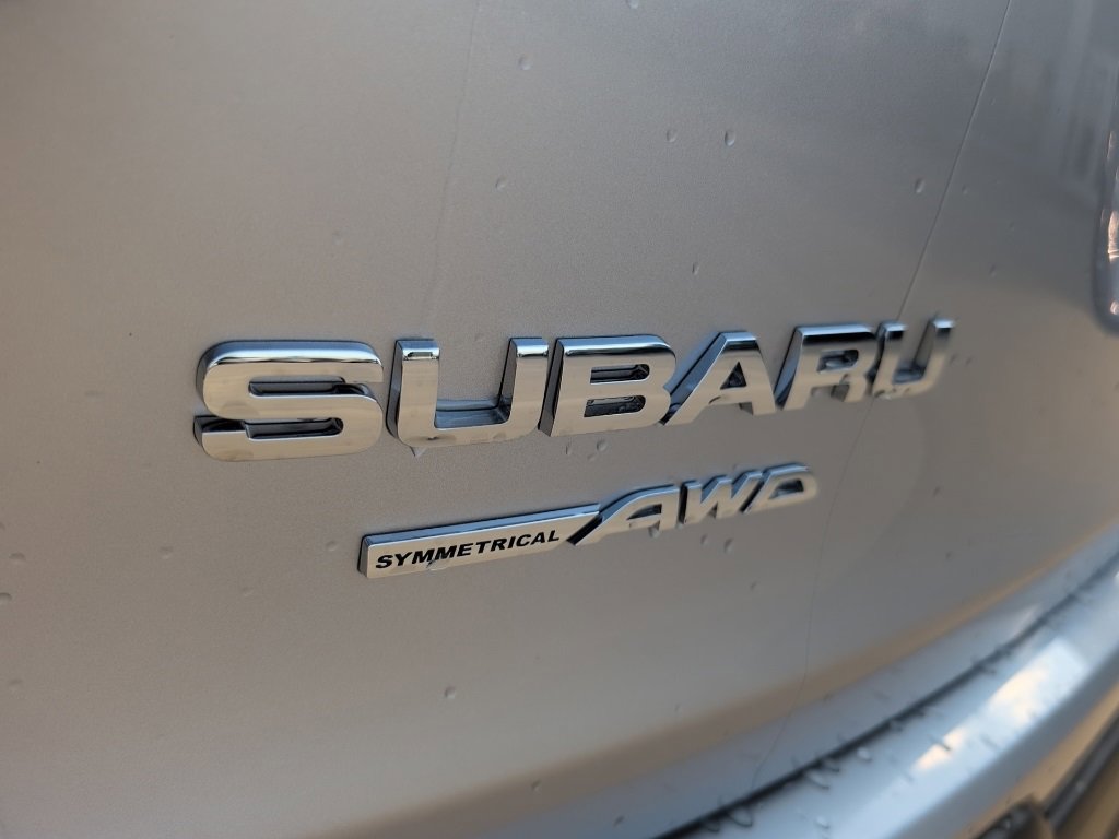 New 2025 Subaru Ascent Limited image 12