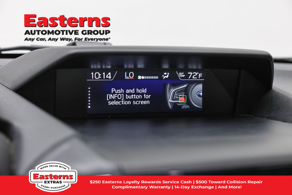 Used 2022 Subaru Forester Premium AWD/4WD image 24