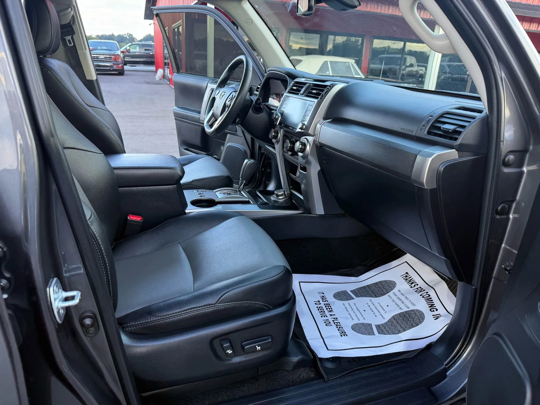 Used 2021 Toyota 4Runner SR5 Premium image 19