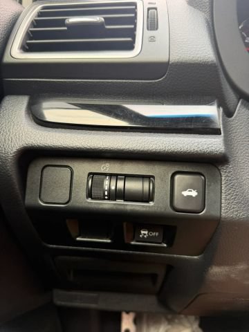 Used 2019 Subaru WRX STI AWD/4WD image 23
