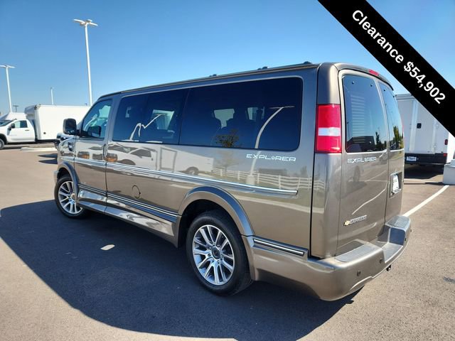 Used 2021 Chevrolet Express 2500 image 6